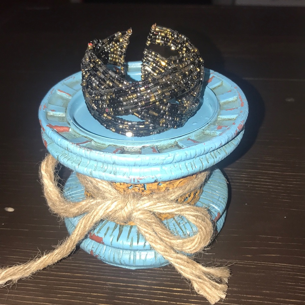 Cuff bracelet